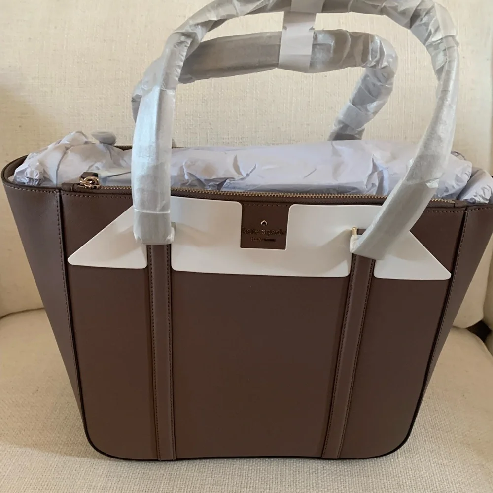 𝅺KATE ♠️ spade Newbury Lane briar tote bag NWT in packag…